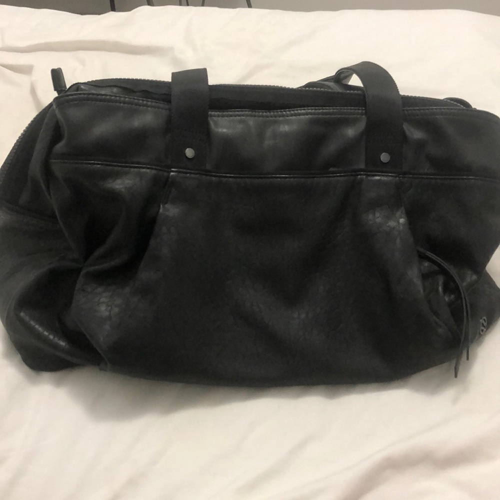 Lululemon gym bag